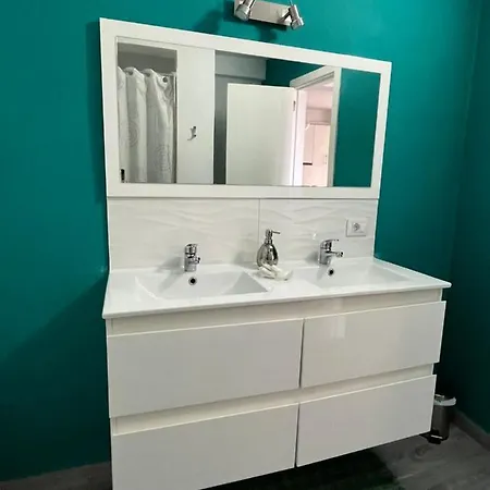 Cornelia's 7 Exelente Ubicacion Лос Кристианос